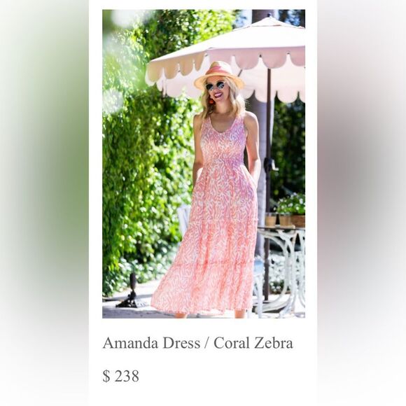 Elegant Pink and White Patterned Maxi Dress - Picture 3 of 11